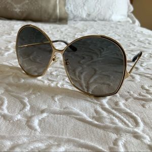 Marc Jacobs oversized shades